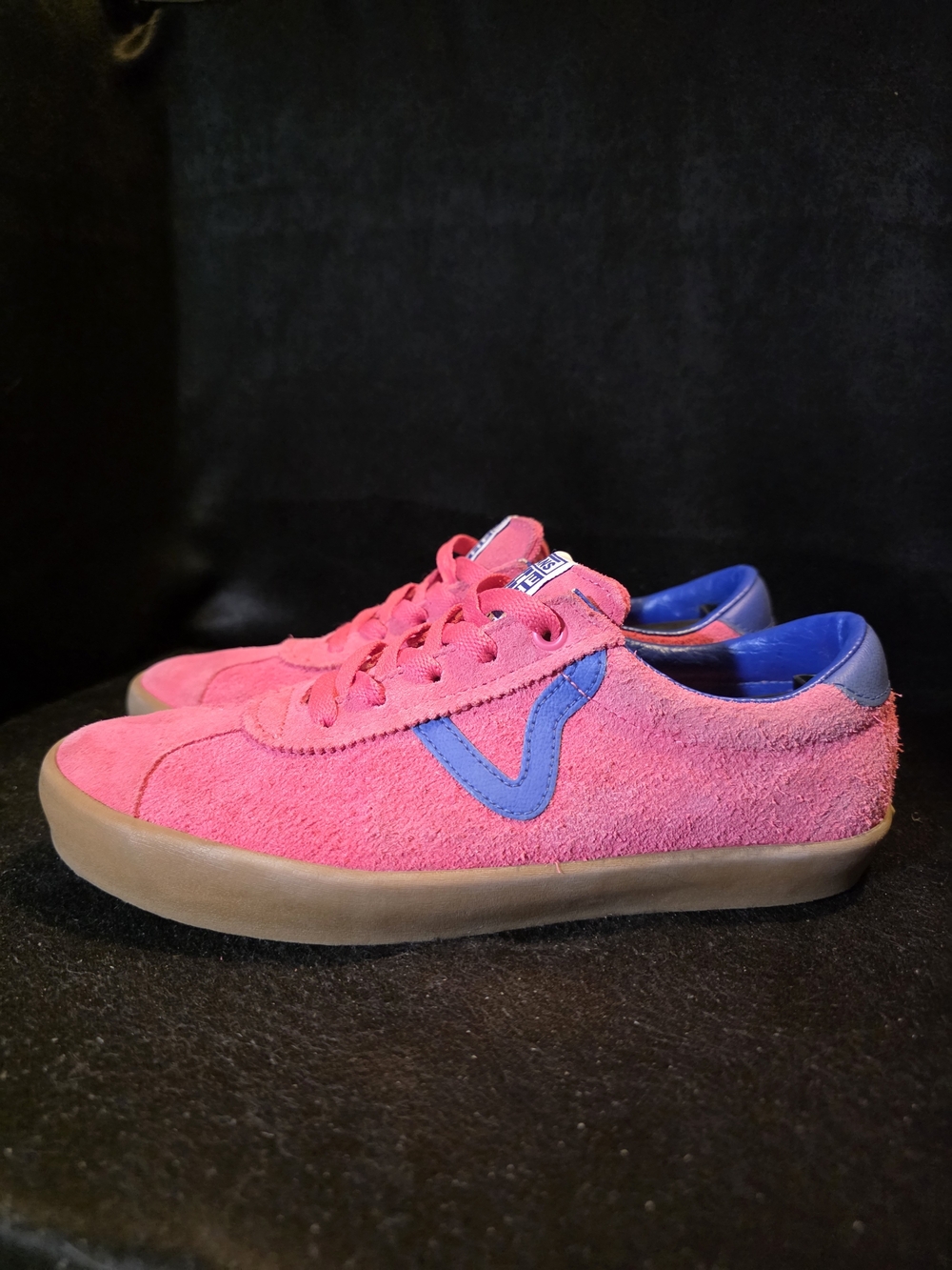 Vans Pink Suede Casual Sneakers with Blue Accents Womens Size 8.5 - Picture 5 of 9